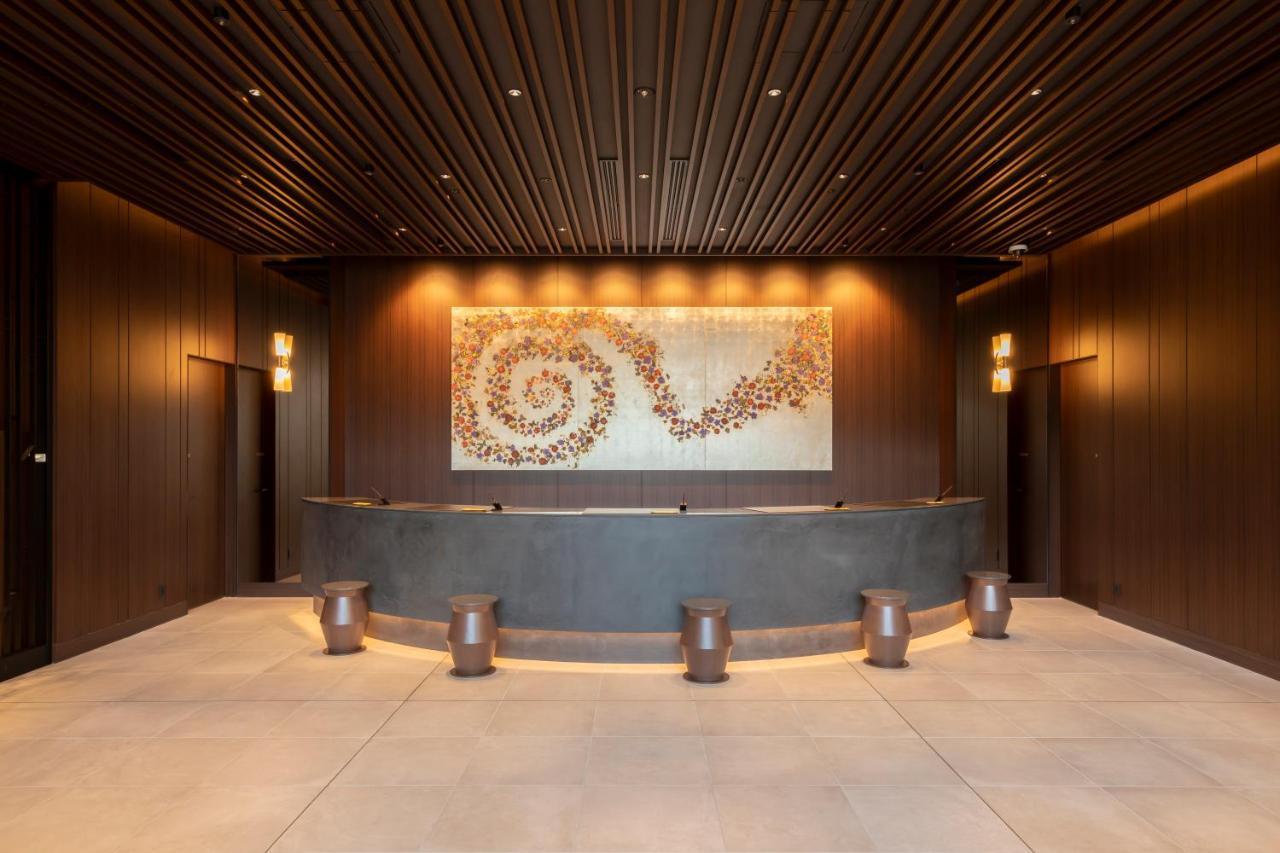 Hewitt Resort Naha Exterior photo The lobby of the One & Only Royal Mirage