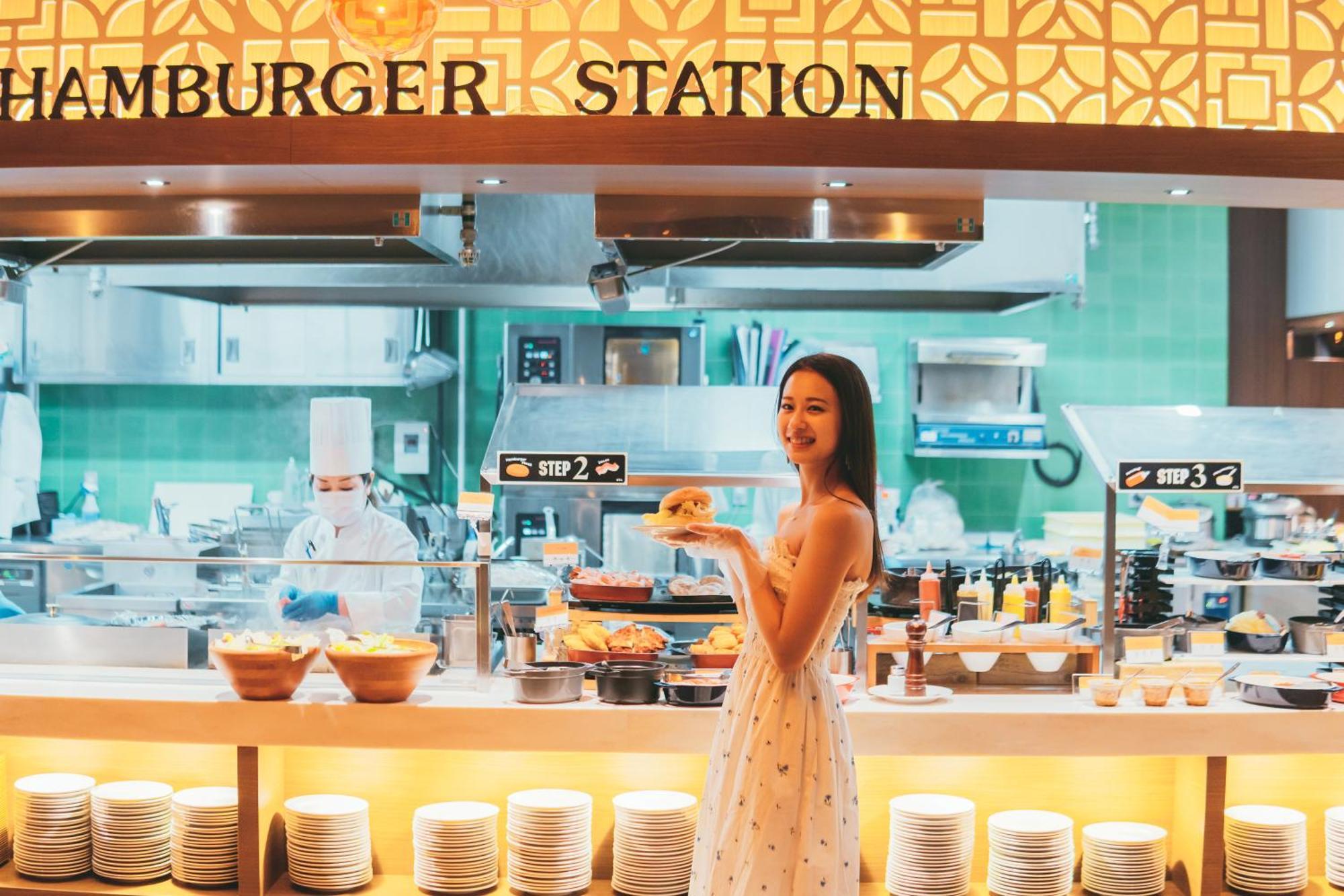 Hewitt Resort Naha Exterior photo The Burger Station